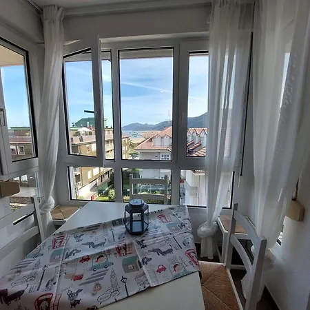 Playa Centro Piscina * Noja